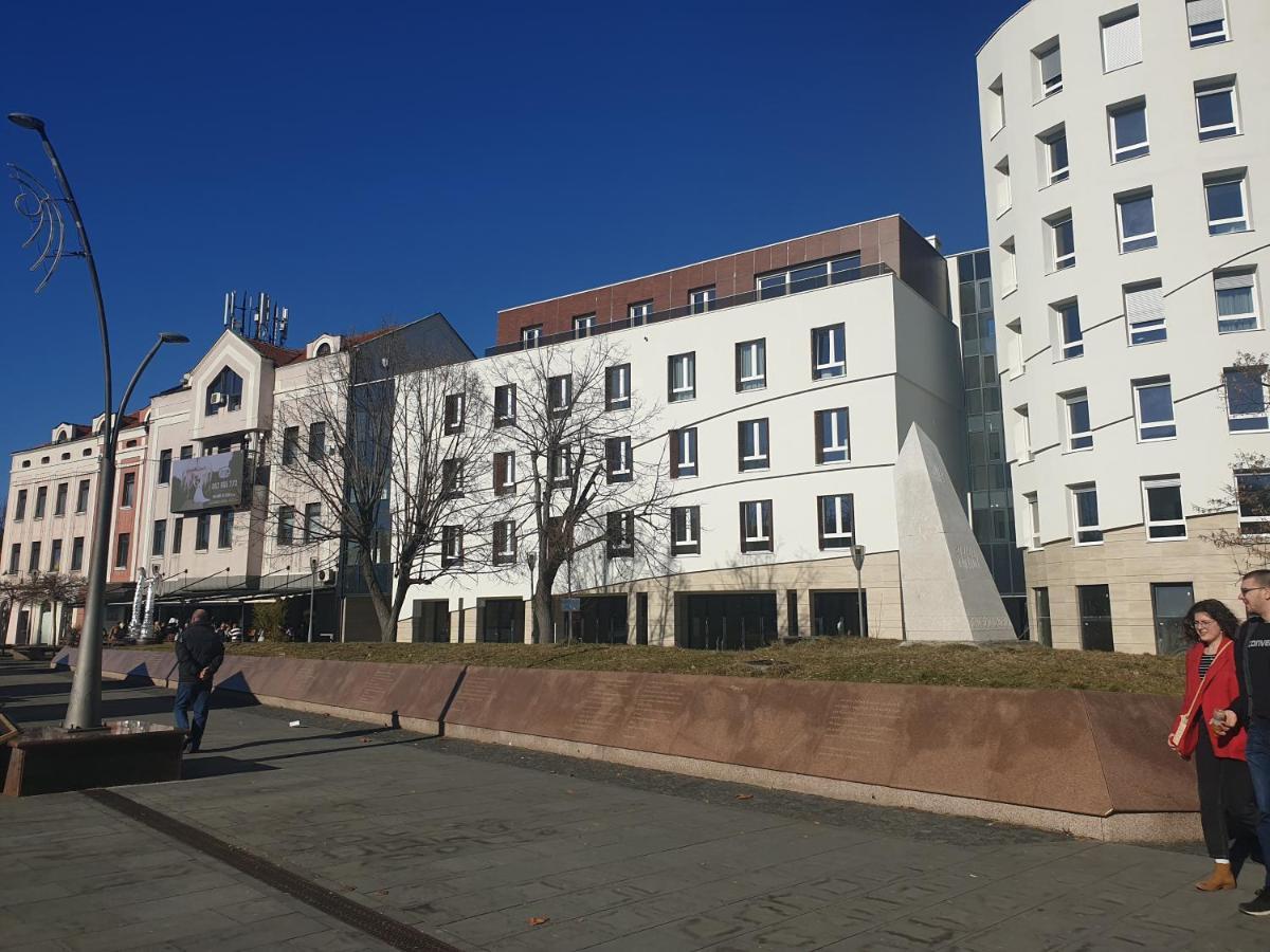 Apartman Viktoria Тузла Экстерьер фото